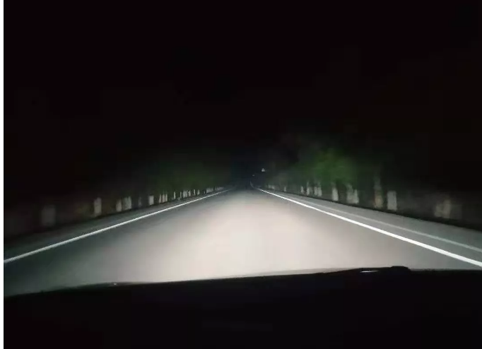 汽車燈光升級
